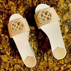 Tory Burch wedges size 9.5